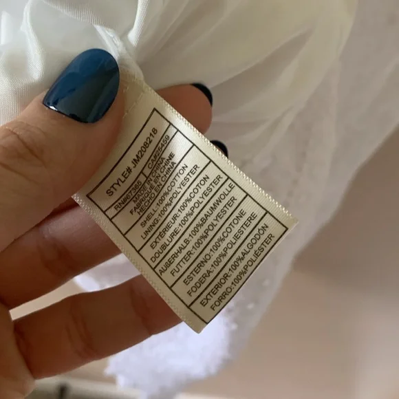 Betsey Johnson Elegant White Eyelet Dress Size Large - Picture 6 of 8